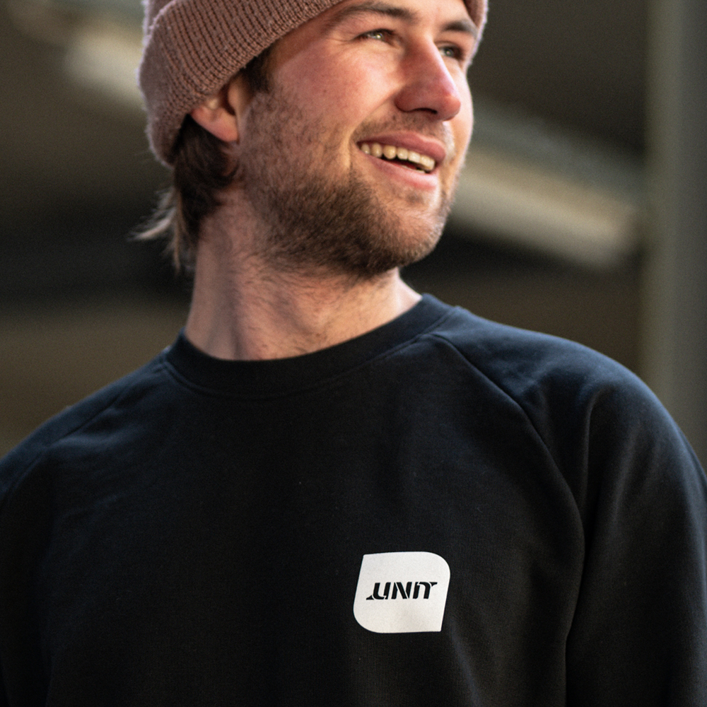 Sweatshirt - UNIT Badge Logo