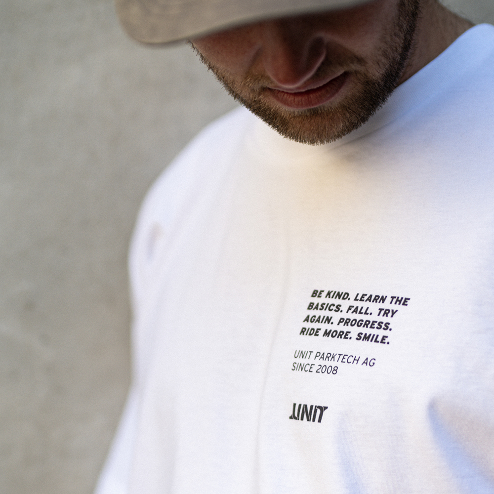 T-Shirt - UNIT Be Kind